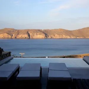 https://aiolos-villas.hotels-in-mykonosisland.net